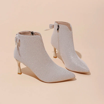 Bottines élégantes à talon fin
