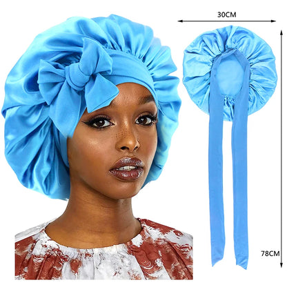 Bonnet en Satin avec Nœud