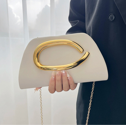 Pochette  avec Poignée dorée