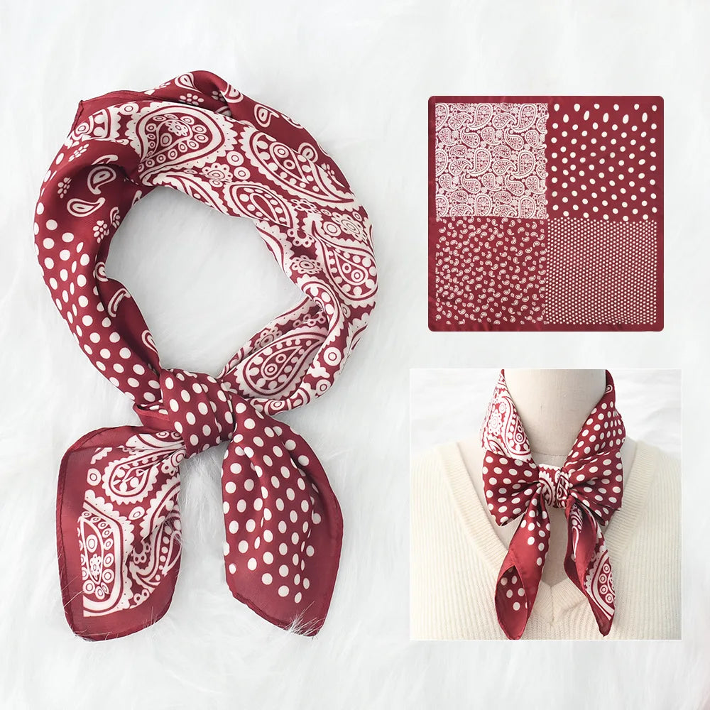 Foulard en Soie Motif Bandana