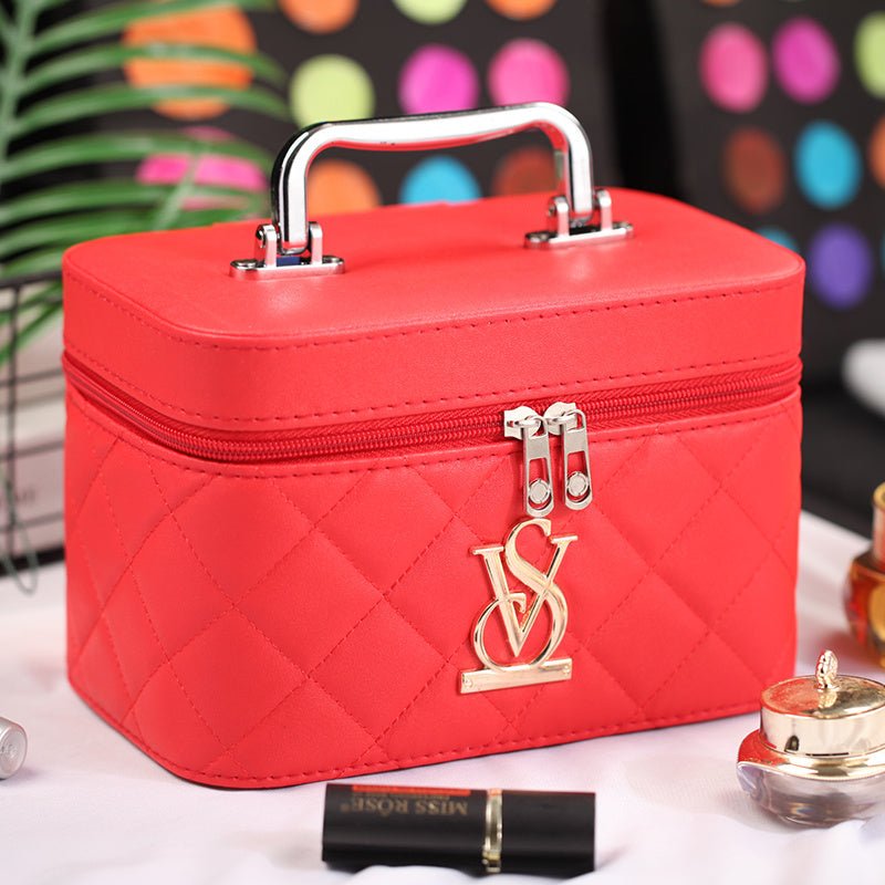 Trousse de Maquillage Quilted Élégance